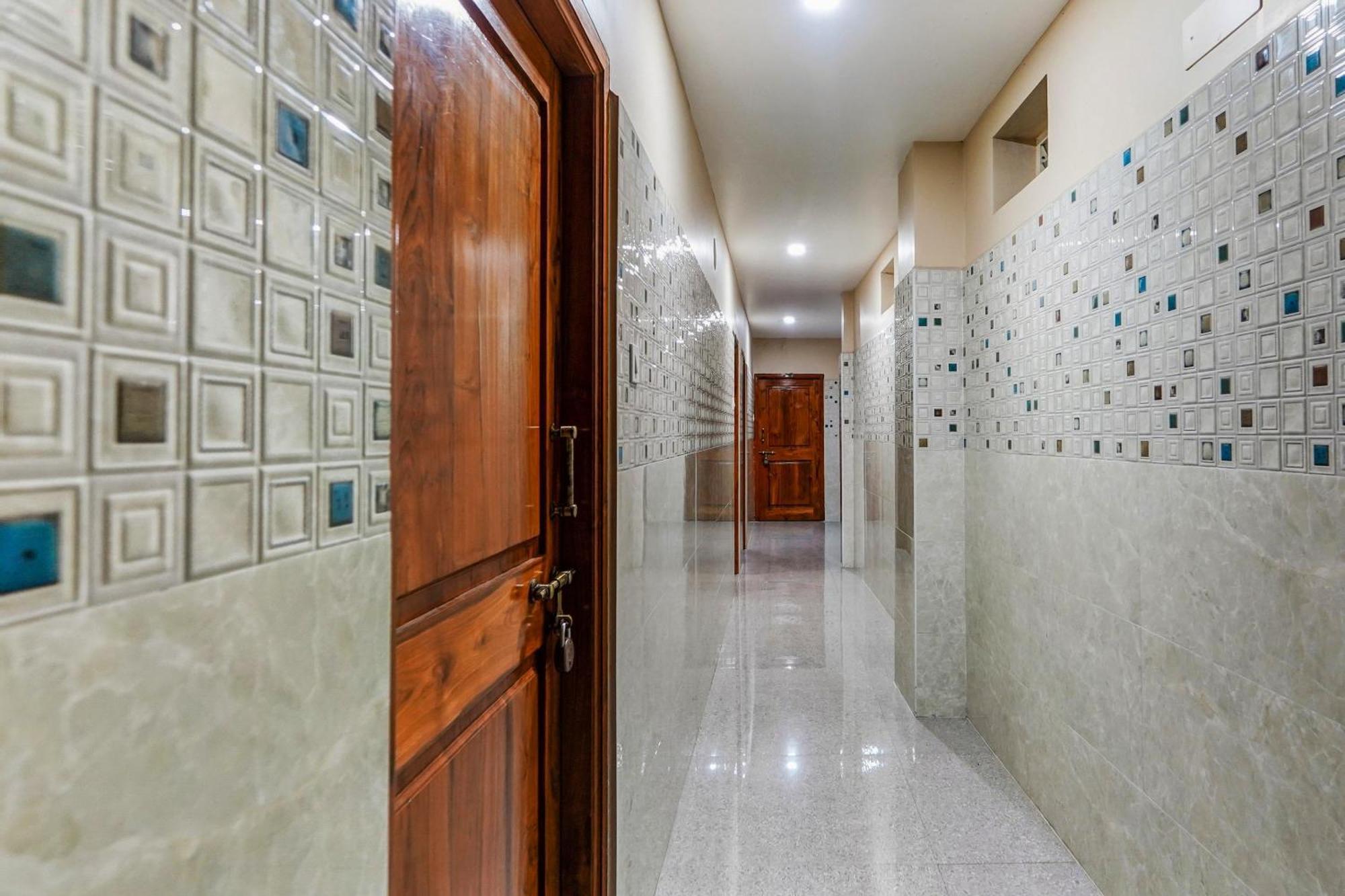Hotel O Sree Vishnu Bhavan Τιρουπάτι Εξωτερικό φωτογραφία